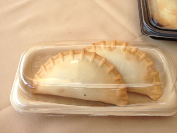 empanada maker up to 120/hour immediate delivery - $290 thumbnail 2