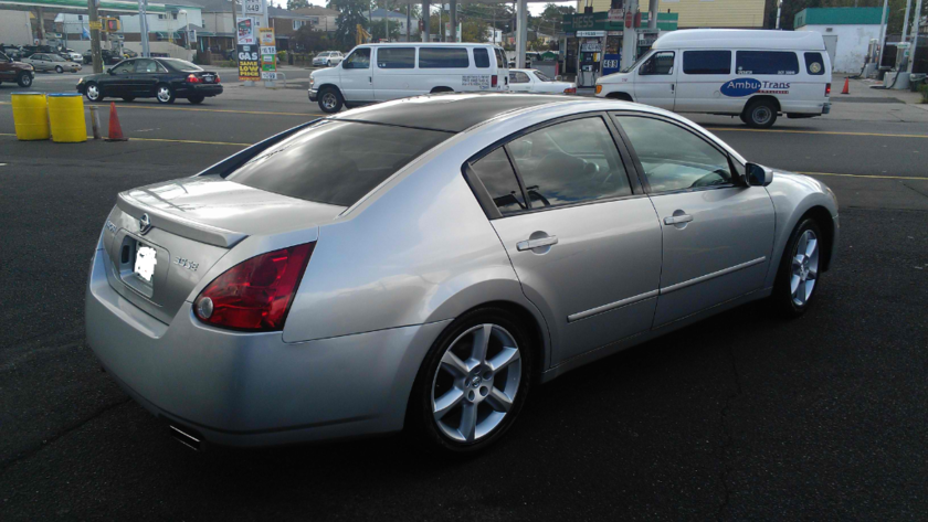 2004 nissan maxima only 85k - $5,999 thumbnail 4