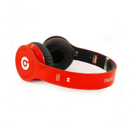wirless beats red - $150 thumbnail 2