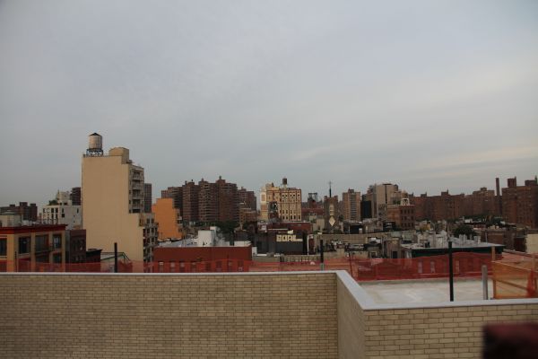 stick up artist (lower east side) thumbnail 2