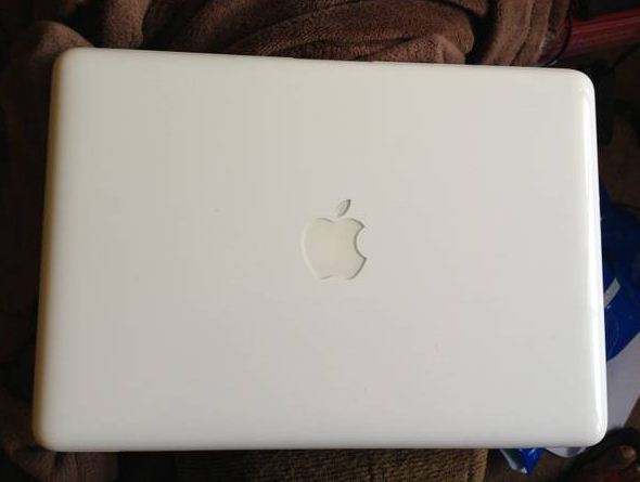 macbook 13" - $700 thumbnail 3