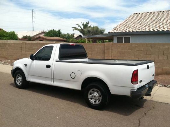 > 2004 ford f150 xl < one owner, clean title, drives great! - $4,600 thumbnail 3