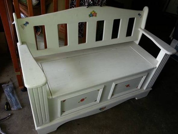 kids bench with trunk chest with all solid wood - $65 thumbnail 3