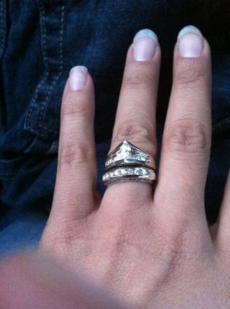 women's engagement and wedding *diamond rings* - $2,500 thumbnail 3