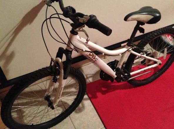 white diamond girls bike - $250 thumbnail 2