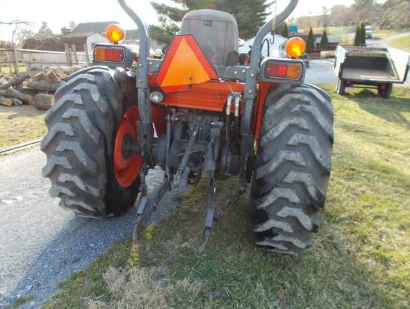 kubota 4330 4x4 diesel tractor and loader 4x4 - $15,500 thumbnail 2