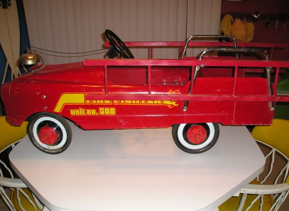 1960"s amf pedal car fire truck #508 - $150 thumbnail 2