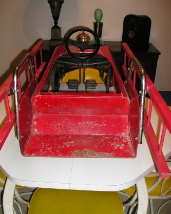 1960"s amf pedal car fire truck #508 - $150 thumbnail 3