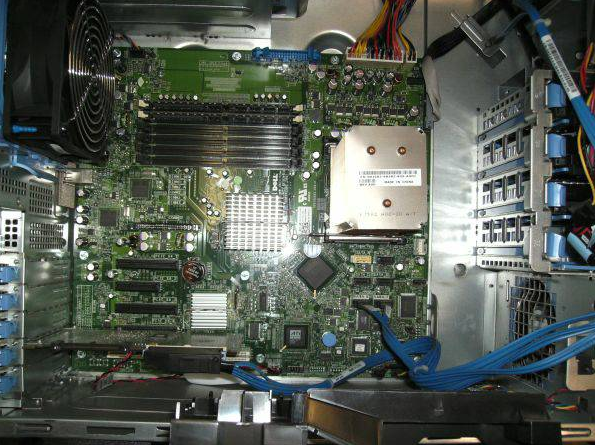 dell poweredge t300 server 6 gigs ram - $140 thumbnail 2