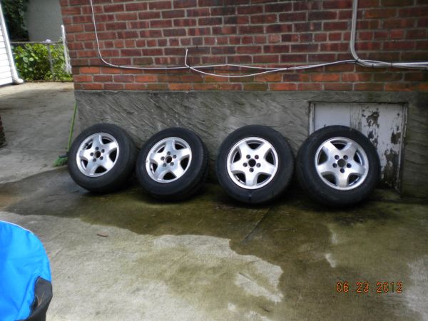 2000 honda accord wheels - $200 thumbnail 3