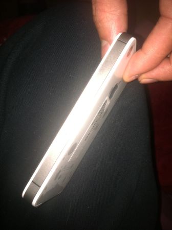 iphone 4s white 16gb - $300 thumbnail 3