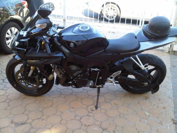 2006 suzuki gsxr 600 - $3,900 thumbnail 2