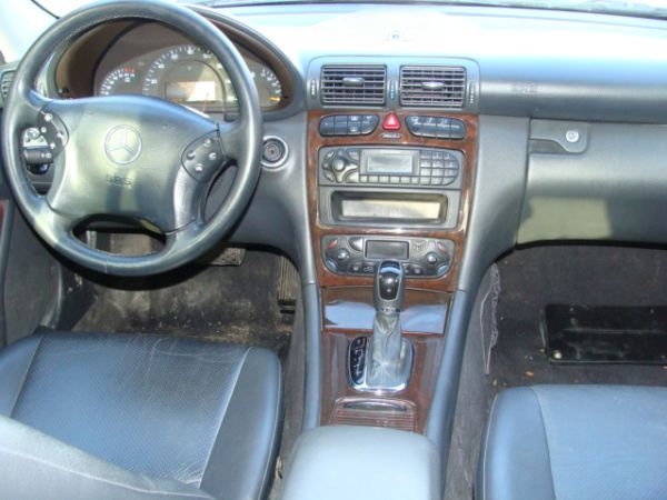 02 mercedes benz c320 - $5,900 thumbnail 4