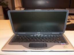 hp nx9005 laptop - $145 thumbnail 2