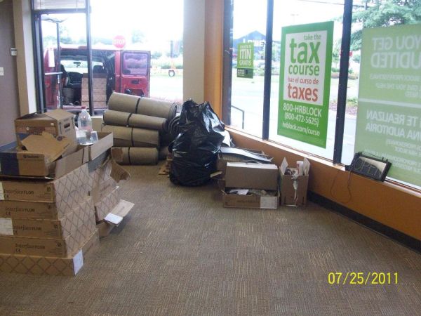 commercial carpet tile 20x20 - $3 thumbnail 2