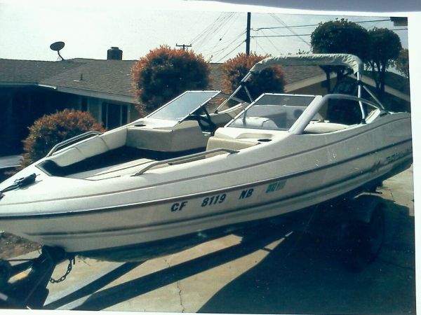1990 boat bay liner 50 hp 16 feet - $1,950 thumbnail 2