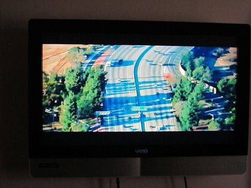 vizio vx32l hdtv 32` diagonal package - $245 thumbnail 2