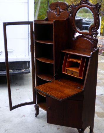 vintage secretary / curio cabinet - $750 thumbnail 2