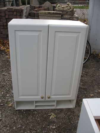 kitchen cabinets - $550 thumbnail 2