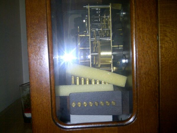 howard miller thomas tompion mantle clock - $400 thumbnail 2