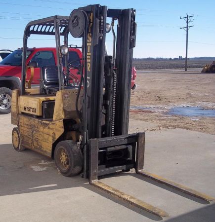 hyster 40 forklift w/ cascade bale clamp - $3,500 thumbnail 2