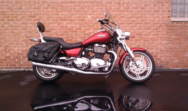 2010 triumph thunderbird se - $9,999 thumbnail 2