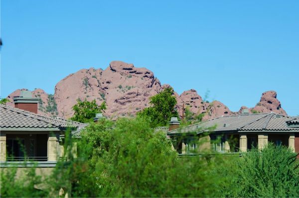 $1,111 / 1br - 711sqft - looking to trade my phoenix vacation rental for yours thumbnail 4