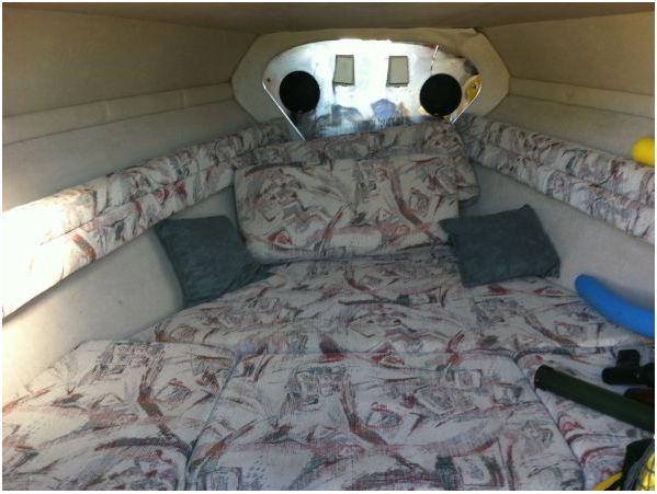 1996 celebrity 23 ft 454 engine - $10,900 thumbnail 3