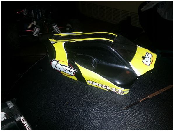 losi mini 8ight rtr brushless buggy electric car - $250 thumbnail 2