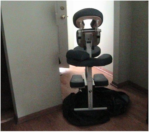 earthlite massage chair - $250 thumbnail 2