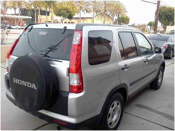 2005 honda cr-v - $8,000 thumbnail 3