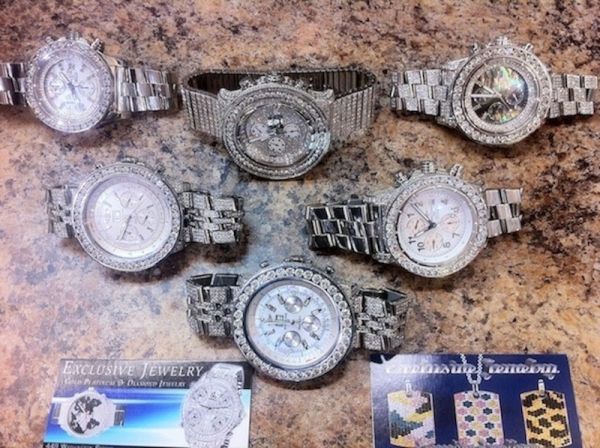 breitling super avenger 8ct diamond watch - $8,600 thumbnail 2