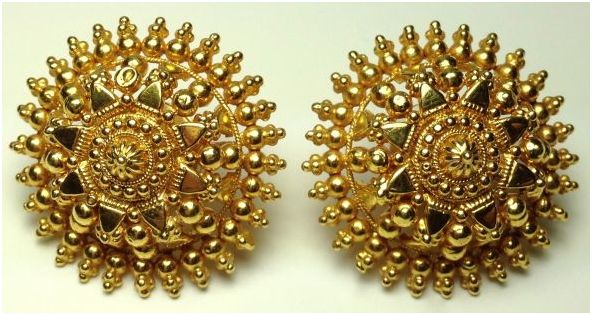 22 kt yellow gold earrings - $1,200 thumbnail 2