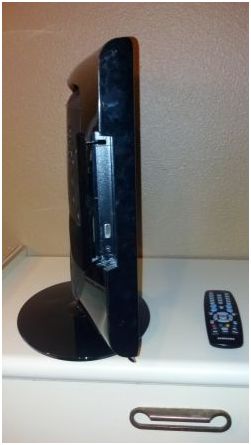 lcd flat screen samsung 1080p 24 inch hdtv, hdmi & extras ! - $250 thumbnail 3