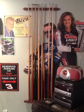 brunswick 9x4.5 pool table with accessories - $2,050 thumbnail 3