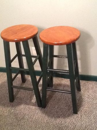 brunswick 9x4.5 pool table with accessories - $2,050 thumbnail 4