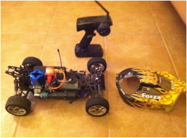 nitro rc car - $130 thumbnail 2