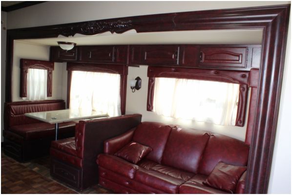 2005 sandpiper sport - trailer - rv - toy hauler - fully remodeled - $29,900 thumbnail 4