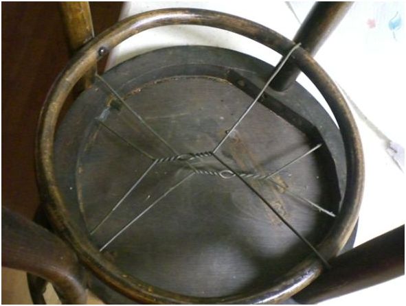 mundus bentwood chairs (set of 4) - $600 thumbnail 3