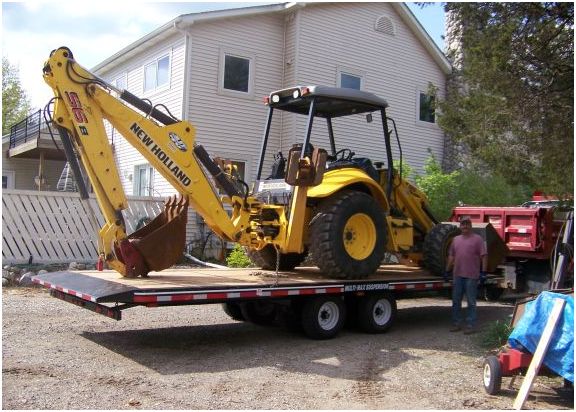 b95 new holland backhoe - $40,000 thumbnail 2