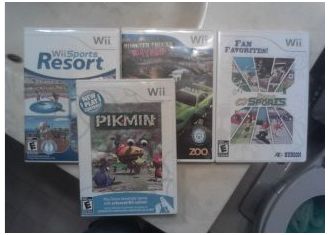nintendo wii !! new in box with games - $100 thumbnail 2