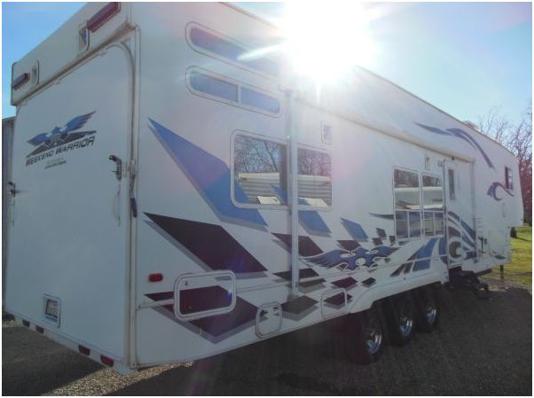 2006 weekend warrior cl4005 2 slide toy hauler - $23,500 thumbnail 2
