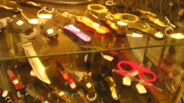 knives, swords, katanas - $10,300 thumbnail 2