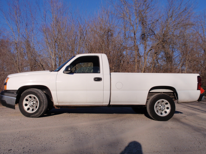 2007 chevrolet silverado 1500 st mpg:14/19 - $6,790 thumbnail 2