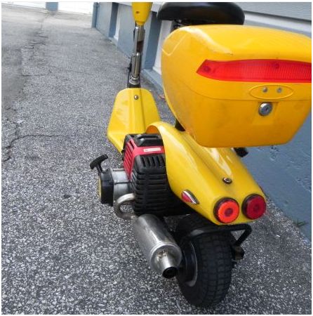 (2) red and yellow 43cc gas scooters - $400 thumbnail 2