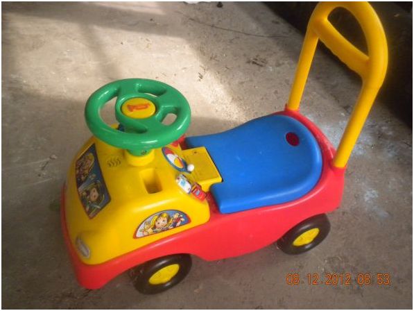 used toy to ride on truck - $10 thumbnail 2