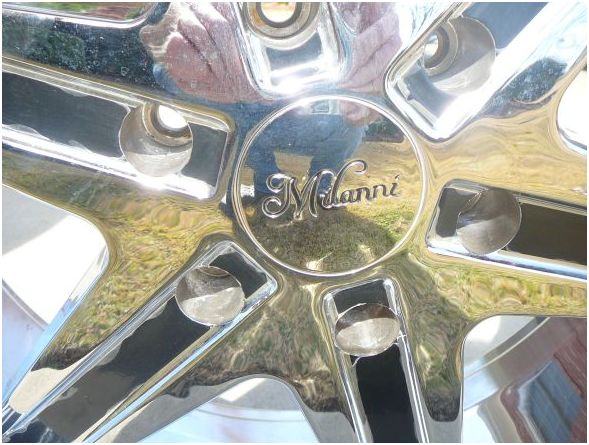 milanni 22" wheels and tires - $2,600 thumbnail 3