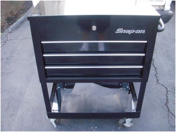 snap-on tool box-cart like new - $700 thumbnail 2