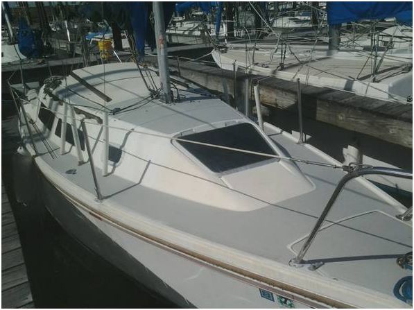 1988 catalina 25ft sail boat - $3,500 thumbnail 3