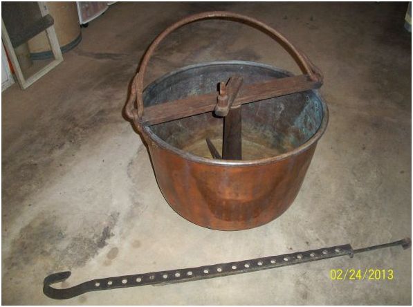 large copper apple butter churn - $500 thumbnail 2